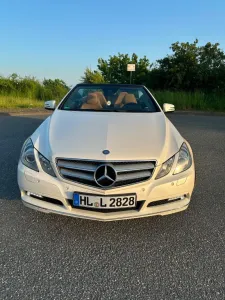Mercedes-Benz E 250 Cabriolet E 250 CGI BlueEFF. Avantgarde