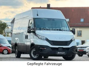 Iveco DAILY 35S18V L3H2 AUTOMATIK COMF-SITZ AHK 176 PS