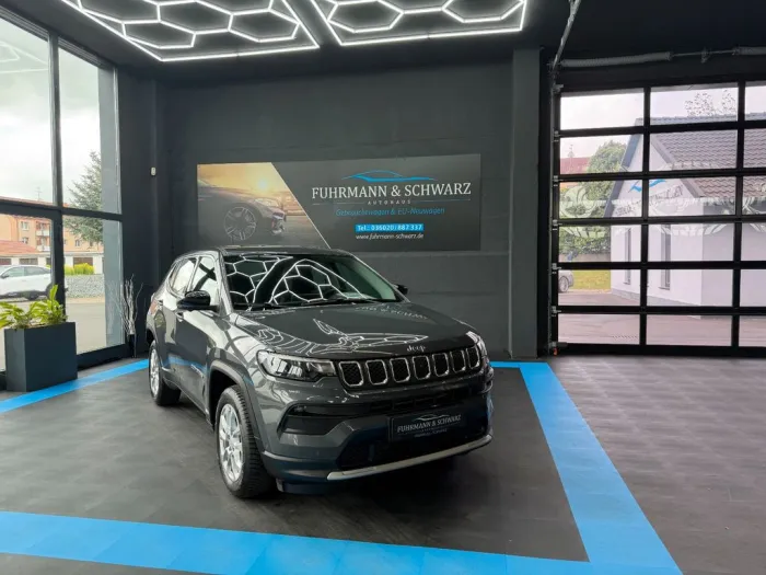 Jeep Compass 1.5GSE Autom.LED+Rfkam+AHK+ACC+Virtual+
