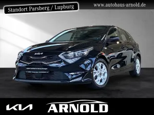 Kia Ceed 1.5 T-GDI DCT7 Vision Komfort+-P. Kamera BC