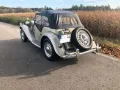 MG TD Roadster Oldtimer in gold-met von 1953