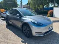 Tesla Model Y Long Range RWD AHK Quicksilver wie neu