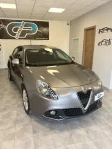 Alfa Romeo Giulietta 1.6 JTDm-2 120 CV Distincti