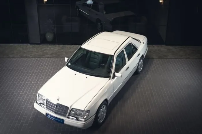 Mercedes-Benz E 420 Avantgarde