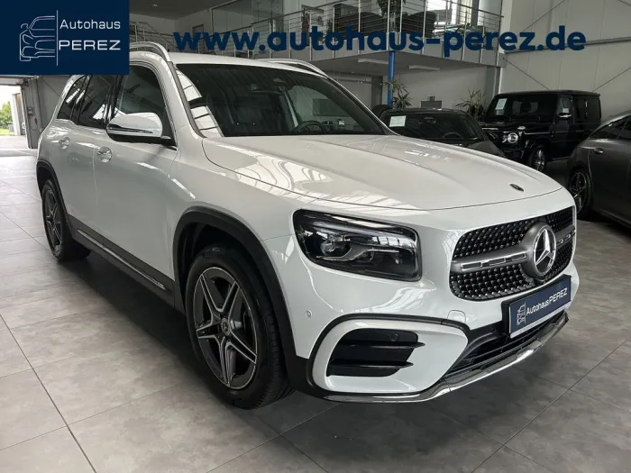 Mercedes-Benz GLB 250 4M AMG PREMIUM DISTRONIC- BURMESTER-360°
