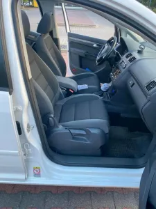 Volkswagen Touran, Baujahr 2012