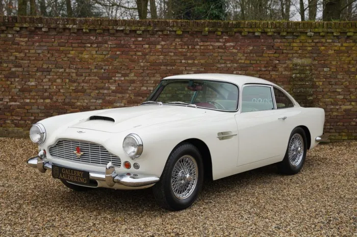 Aston Martin DB4 Series 3 Fully restored by Aston Martin Work