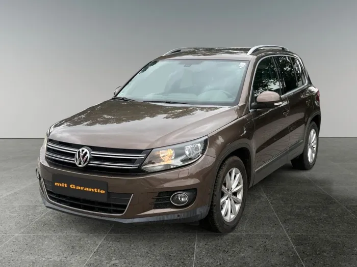 Volkswagen Tiguan Lounge Sport & Style BMT-Kamera-Navi-PDC