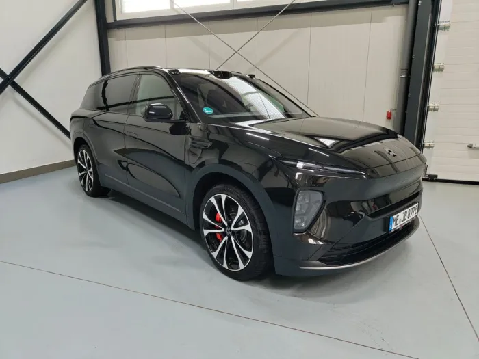 NIO EL8 Executive 100kWh 22