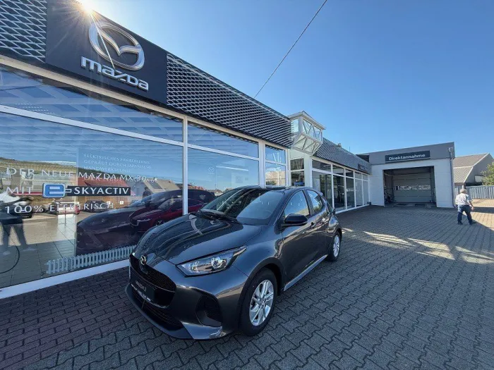 Mazda 2 1.5L Hybrid Centre-Line