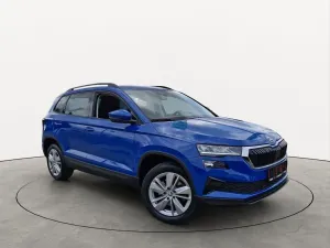 Skoda Karoq Selection 1,5 TSI 150PS  LED Kamera Smart-