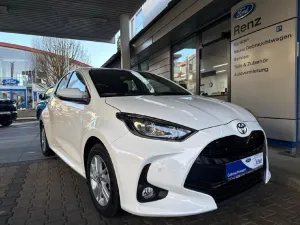 Toyota Yaris 1,5VVT Hybrid Apple ACC, Kamera Spurhaltes