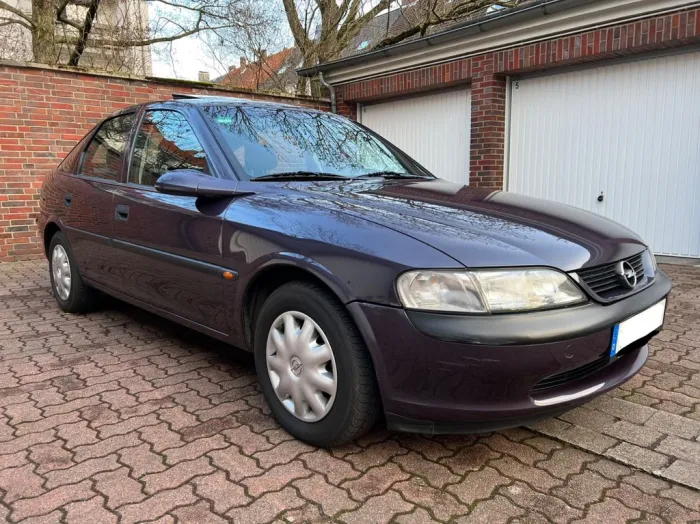 Opel Vectra 1.8 16V  TÜV 06/27