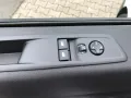Opel Vivaro Kombi L 8-Sitzer *Automatik*Navi*AHK*