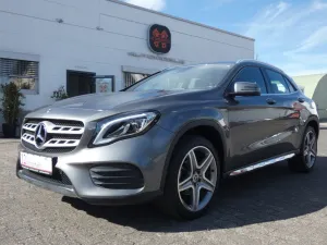 Mercedes-Benz GLA 180 AMG-Line Automatik *KAMERA*KLIMA*NAVI*