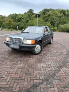 Mercedes-Benz Mercedes BENZ 190 E Oldtimer H Kennzeichen