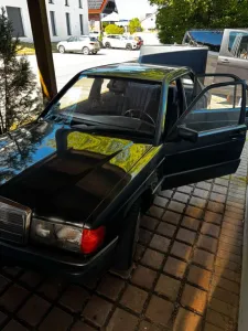 Mercedes-Benz 190 E 1.8  Baujahr 1990  1...