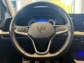 Volkswagen Golf VIII 1.0 TSI Move PANO GJR NAVI