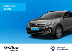 Volkswagen Golf VIII 2.0 TDI R-Line *AHK*PANO*STHZG*BLACK S