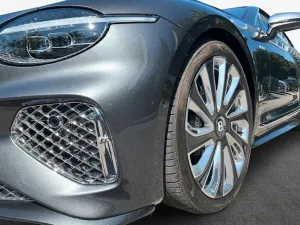 Bentley New Continental GTC Mulliner V8 Hybrid