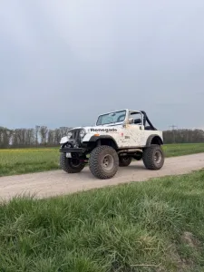 Jeep CJ 7 Big Foot Oldtimer 