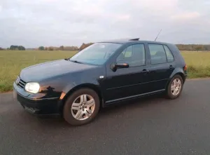 Volkswagen Golf 4 1, 6 FSI Highline mit Xenon und bis...