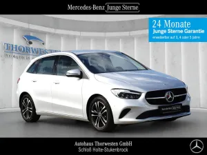 Mercedes-Benz B 180 Progressive Line Advanced Winter LED Kamer