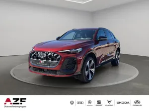 Audi Q5 SUV TDI quattro S tronic+PANO+HEAD-UP