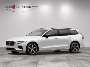 Volvo V60 Plus, B4 Mild-Hybrid, Diesel, Dark