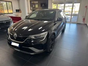 Renault Arkana Hybrid E-Tech 145 CV R.S. Line