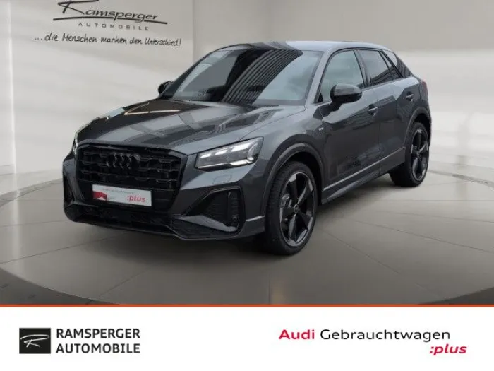 Audi Q2 S line 35 TFSI Matrix ACC Kamera Optik