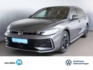 Volkswagen Passat R-Line 2.0 TDI DSG AHK LM 18