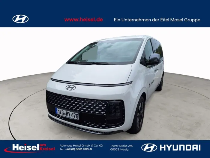 Hyundai Staria Signature Hybrid 2WD
