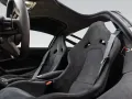 McLaren 750S Coupé - Racing Seats - Vehicle Lift