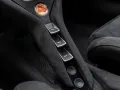McLaren 750S Coupé - Racing Seats - Vehicle Lift