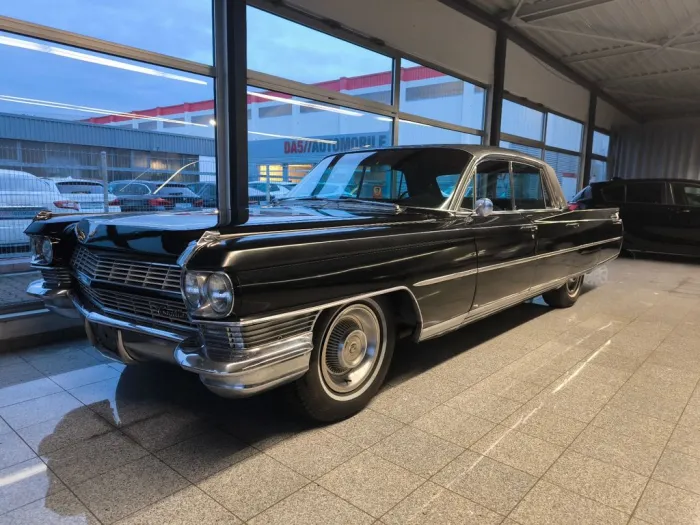 Cadillac Deville 6.4 Fleetwood  H-Kennzeichen TÜV Neu