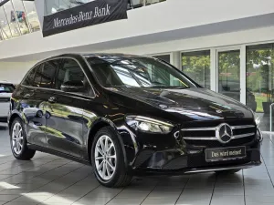 Mercedes-Benz B 200 Progressive PANODACH LED+PDC&KAM+AMBIENTE+
