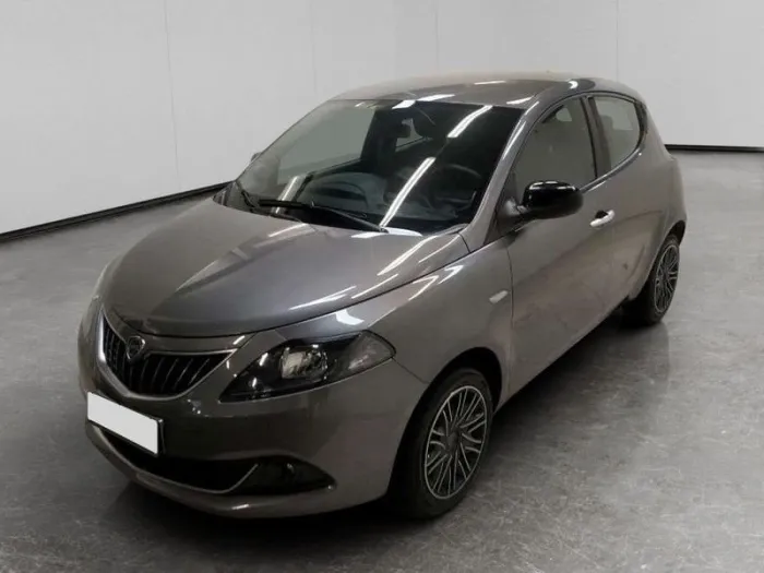 Lancia Ypsilon 1.0 firefly hybrid Gold s&s 70cv 