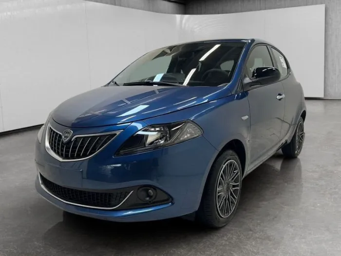 Lancia Ypsilon 1.0 firefly hybrid Gold s&s 70cv 