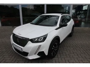Peugeot 2008 Allure Pack BHDi 110 Navi SHZ RFK Carplay