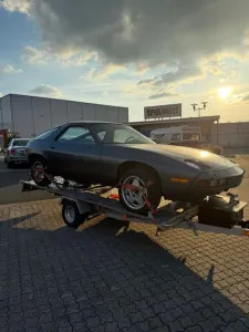 Porsche 928S Restaurationsbasis S3