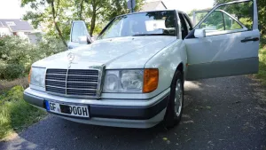 Mercedes-Benz 200