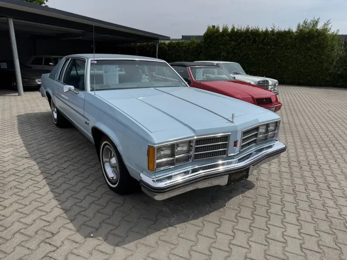 Oldsmobile Delta 88 Royale Coupe 350 V8 Klima H-Kennzeichen