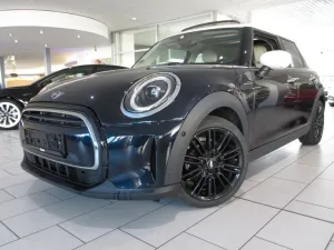 MINI Mini Cooper Classic Trim LED/NAVI/SHZ/PANO/LEDER