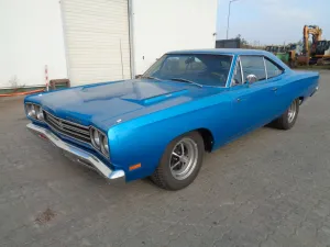 Plymouth Road Runner 383 Block
