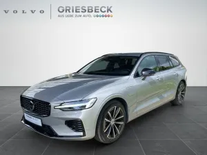 Volvo V60 T8 Plus Dark Engine Plus Dark Recharge