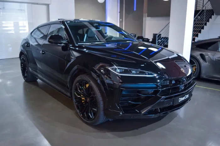 Lamborghini Urus 4.0 V8 PHEV SE-PANO ROOF-B&O SOUND-HEAD UP