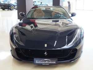 Ferrari 812 GTS * 1. Hand * 1700 km * Full Carbon