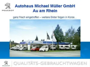 Peugeot 2008 GT HYBRID 145 e-DSC6,ACC,Massage,360°,Navi