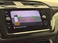Volkswagen Touran 2.0 TDI DSG Highline 7Sitzer NaviAHK17ACC